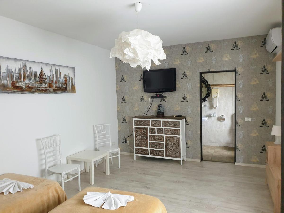 Hotel Queen Bukareszt Zewnętrze zdjęcie